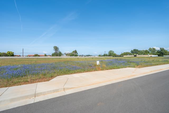 5136 McKenzie Ave. - Lot #8