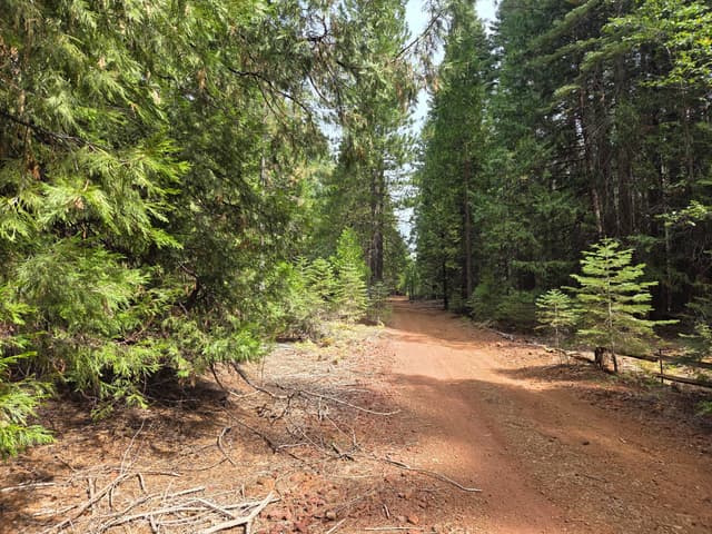 LOT 28&29 Emerald Way
