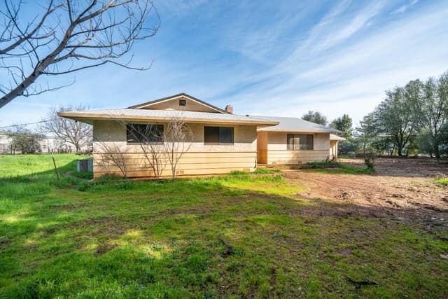 8743 Airport Road