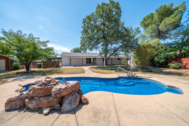 930 Palo Vista Court