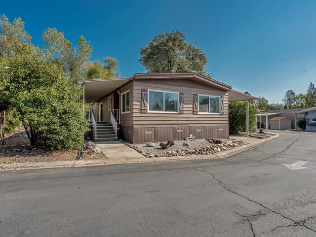 488 Brushwood Drive