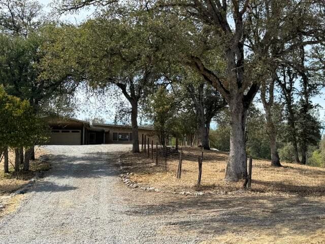 20950 Heston Lane