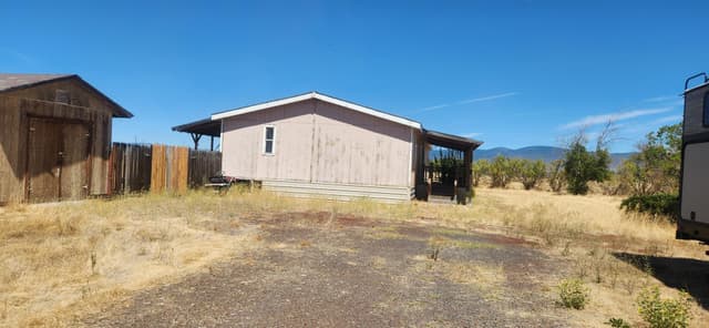 44022 California 299