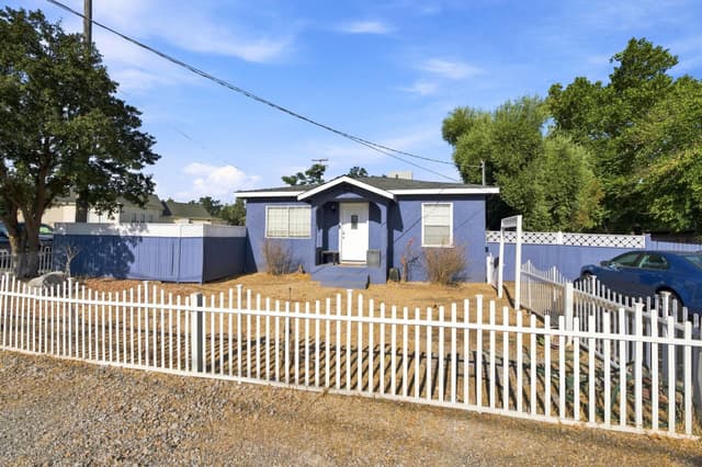 3450 Shasta Drive