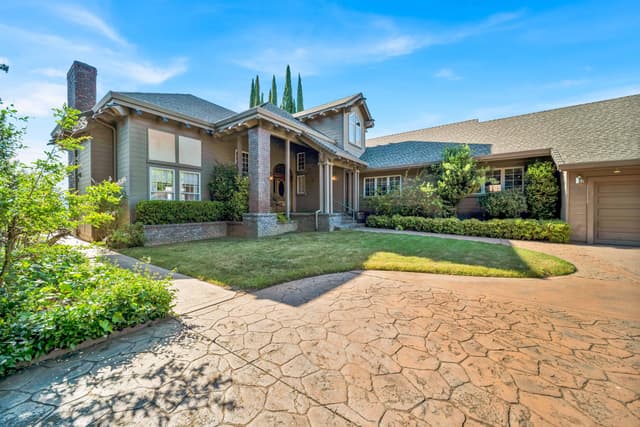 1744 Bechelli Lane