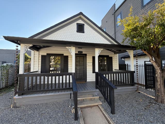 1272 Oregon Street