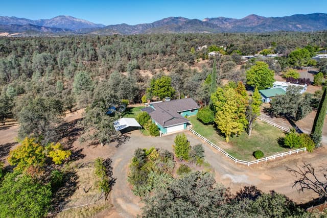 3295 Santa Rosa Way