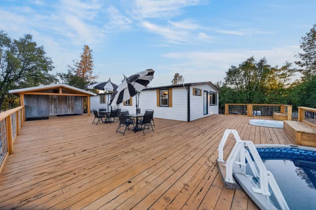 22970 Elk Trail