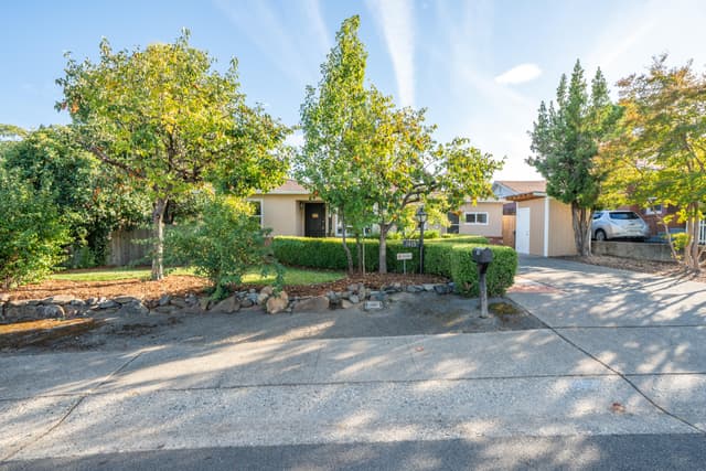 3415 Sunset Drive