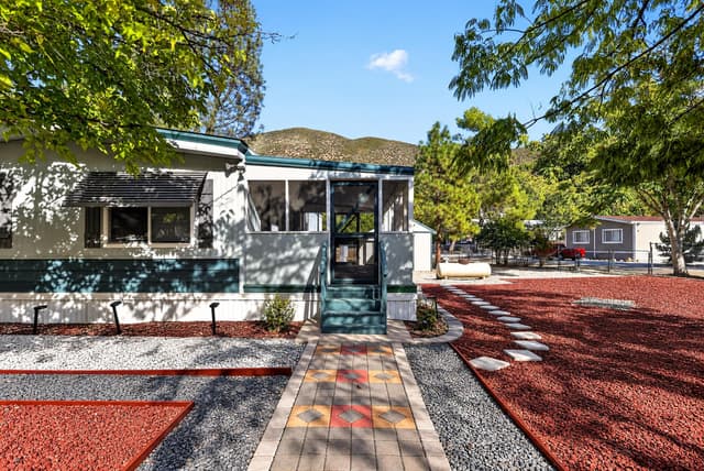 13905 Trinity Mountain Road