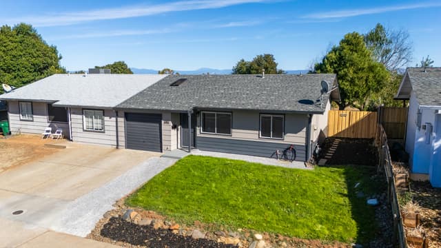 1903 Spruce Circle